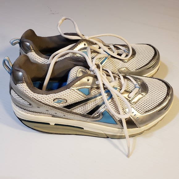 dr scholl walking shoes